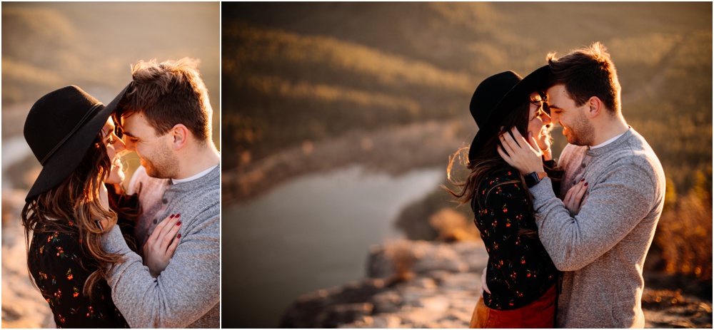 Couple kisses in the Sunset Rattlesnake Ledge Engagement