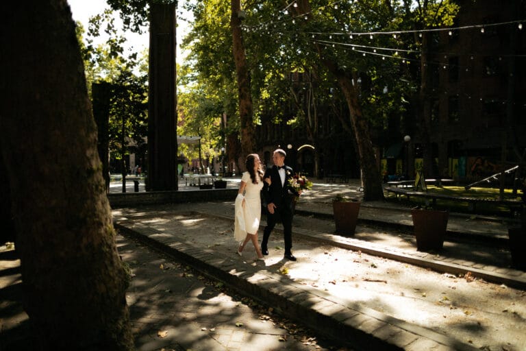 Olympic Sculpture Park wedding | Ciera & John